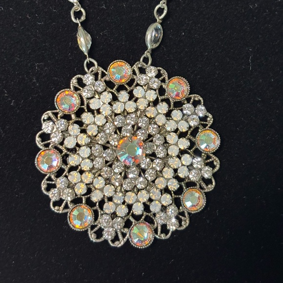 Sorrelli White Swarovski Crystal Silver Signed Pendant Necklace - Picture 1 of 9